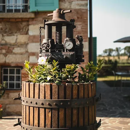 Podere Gli Olmi Country house *